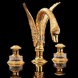 Devon Excelsior Swan Смеситель для раковины на 3 отв., с донным клапаном, цвет: золото 24k/отделка хрусталь2097
