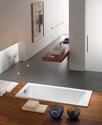 Стальная ванна Kaldewei Ambiente Puro 653 с покрытием Anti-Slip и Easy-Clean