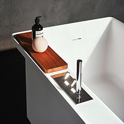 Agape Square Смеситель на борт ванны, с двумя джойстиками, ручным душем и шлангом, цвет: полированная сталь